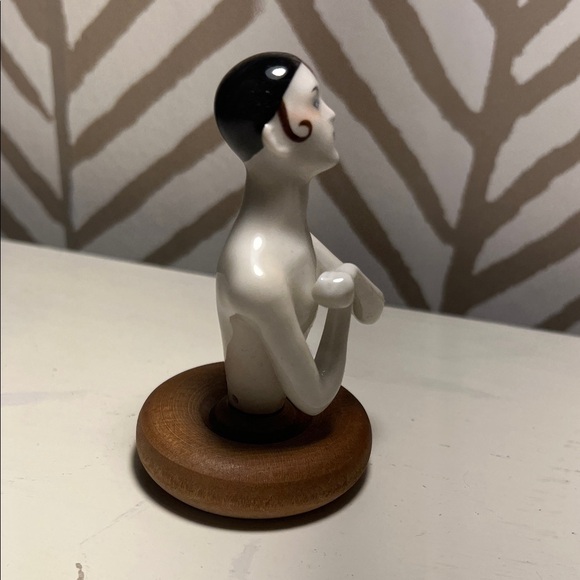 Dressel &Kister Pierrette Half-doll arms away Pin cushion/Vanity Half-doll - Picture 4 of 6